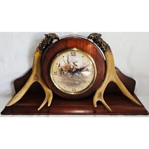 Vtg Rustic Wood & Antler Mantle Tabletop Clock Cabin Hunting Lodge Decor WORKS